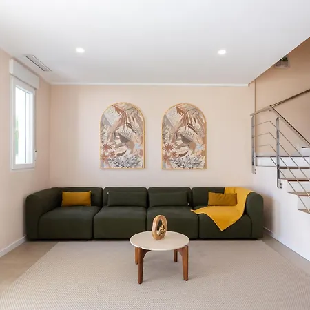 Horizon Blue I Private Pool Luxe I Free Parking I 3br Vakantiehuis *