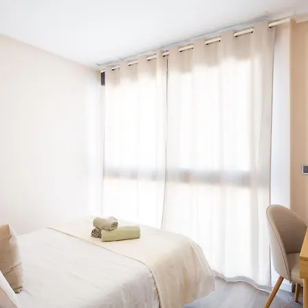 Horizon Blue I Private Pool Luxe I Free Parking I 3br